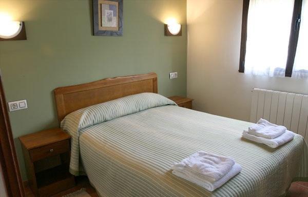 Apartamentos Rurales La Granda Onís Pokoj fotografie